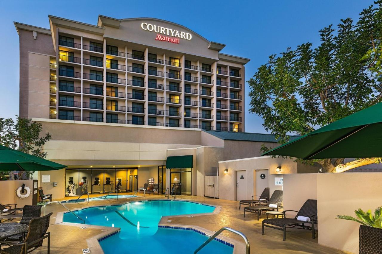 Courtyard By Marriott Los Angeles Pasadena/Monrovia Hotel Exterior photo