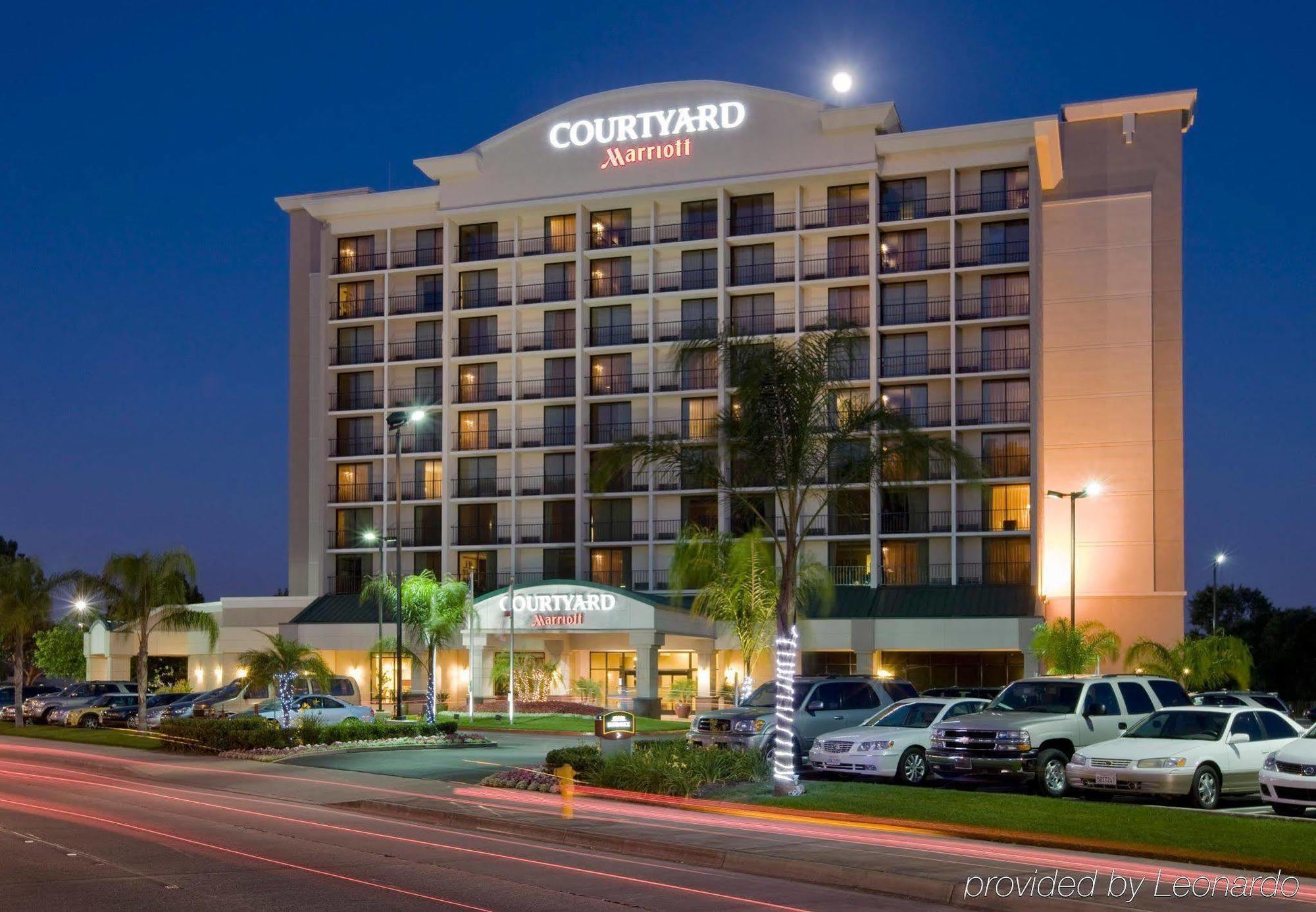 Courtyard By Marriott Los Angeles Pasadena/Monrovia Hotel Exterior photo